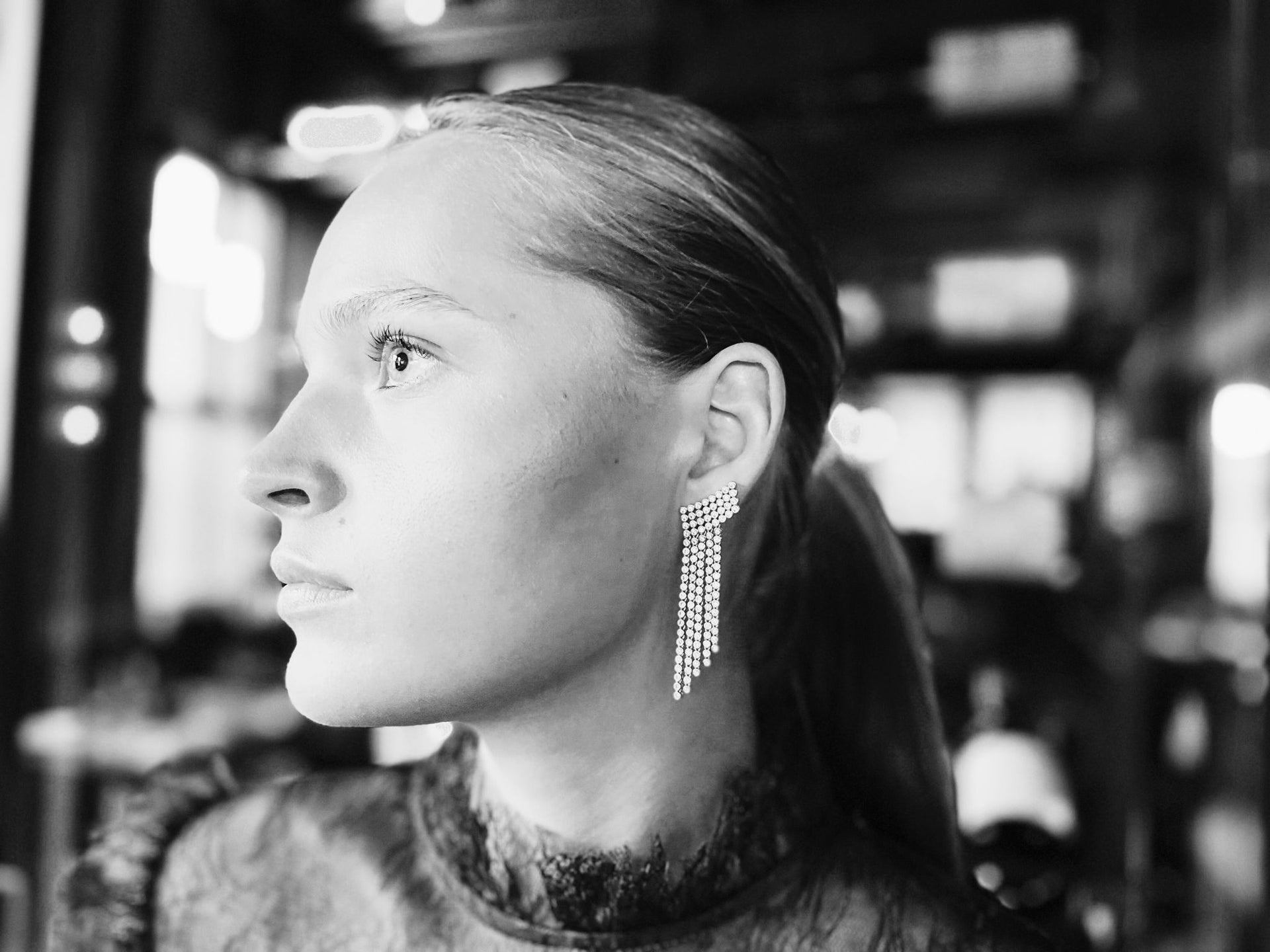 Sofie - Grand Drop Earrings Silver